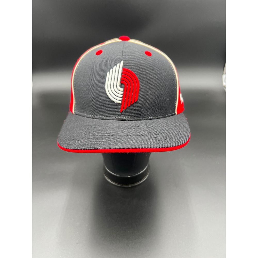 Reebok Hardwood Classics Portland Trail Blazers Fitted Hat 7 1/2 Black Red Star
